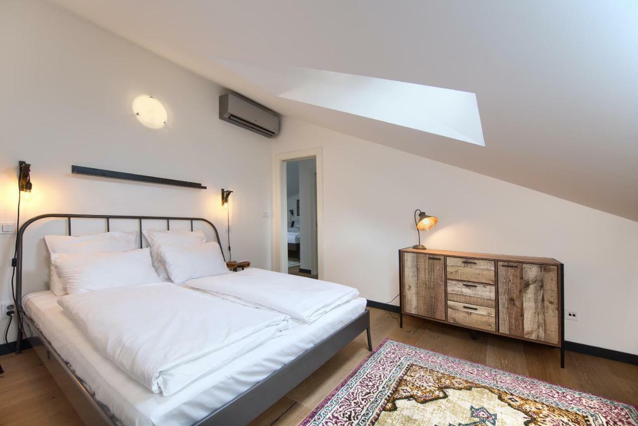 شقة Kolkovna 5 Penthouse براغ المظهر الخارجي الصورة